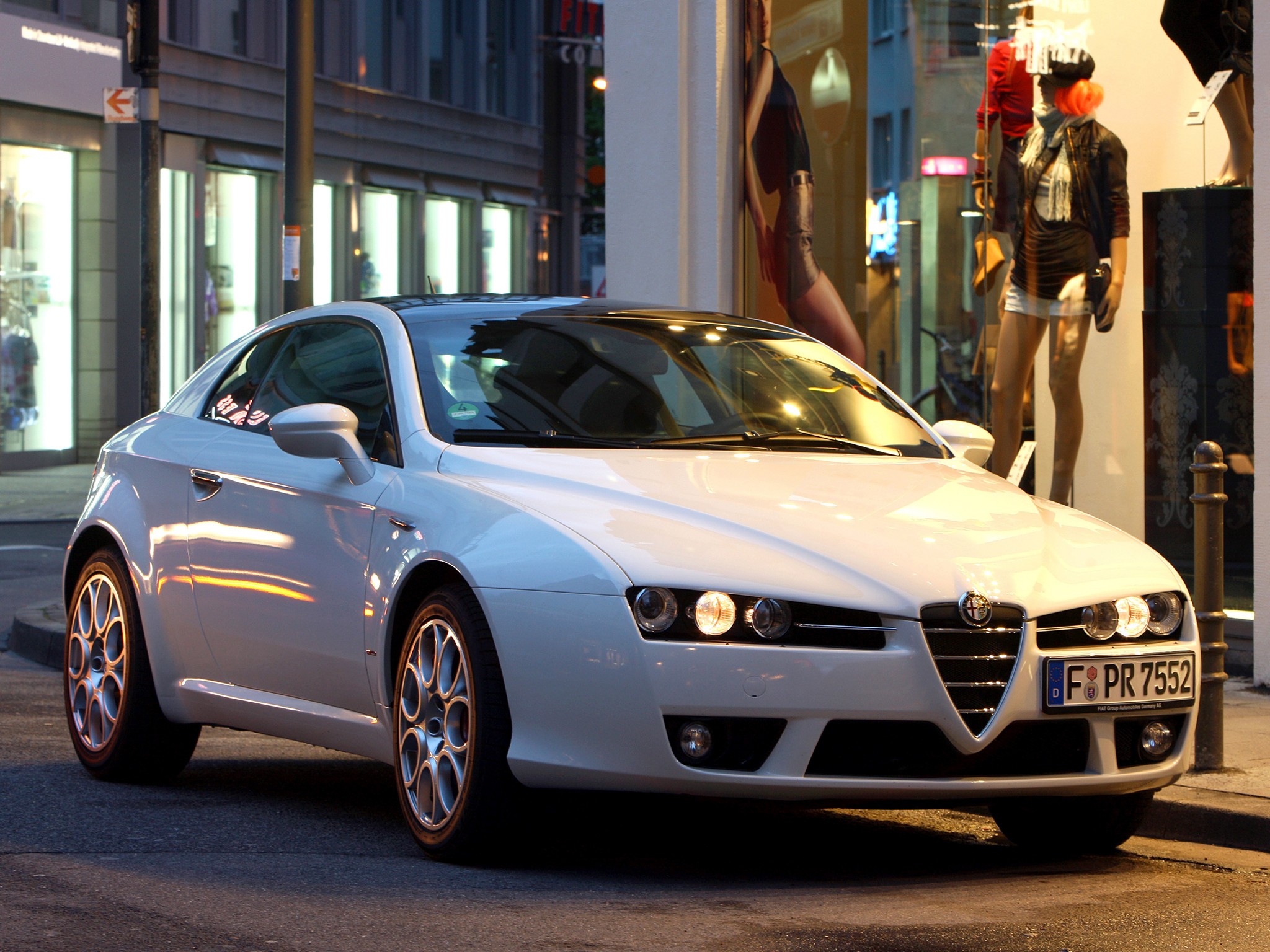 Alfa Romeo Brera photo 22