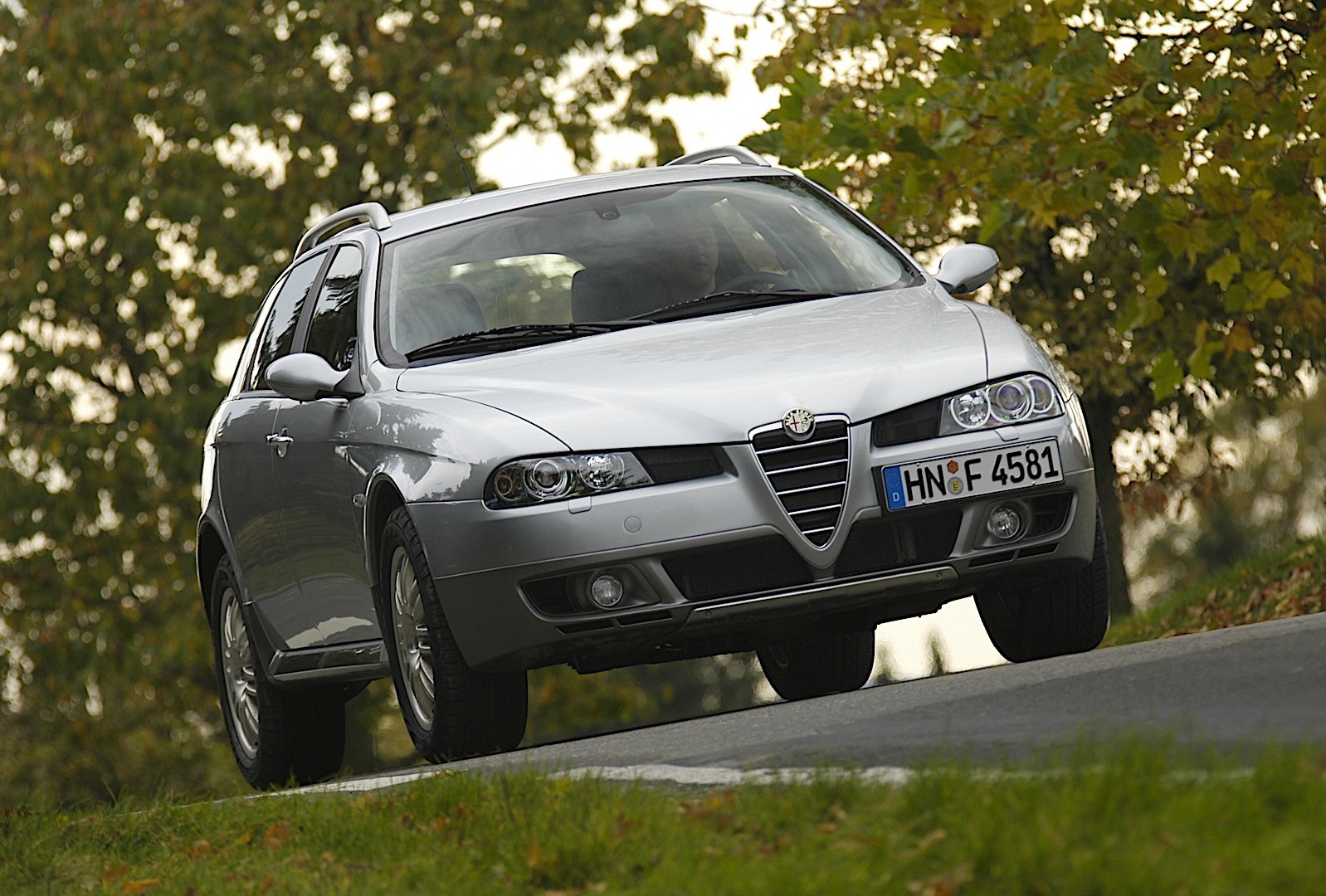 Alfa Romeo Crosswagon Q4 photo 6
