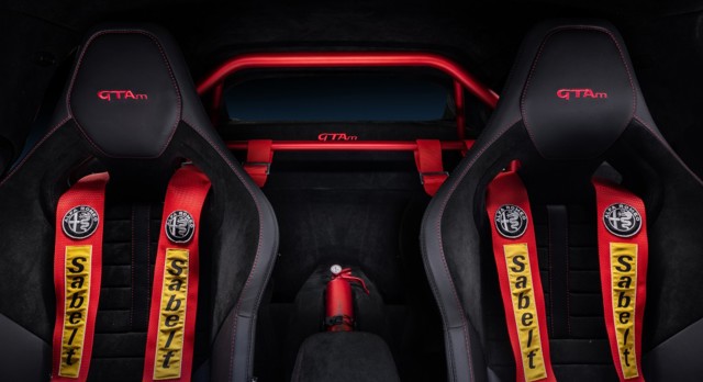 Alfa Romeo Giulia Gta photo 18