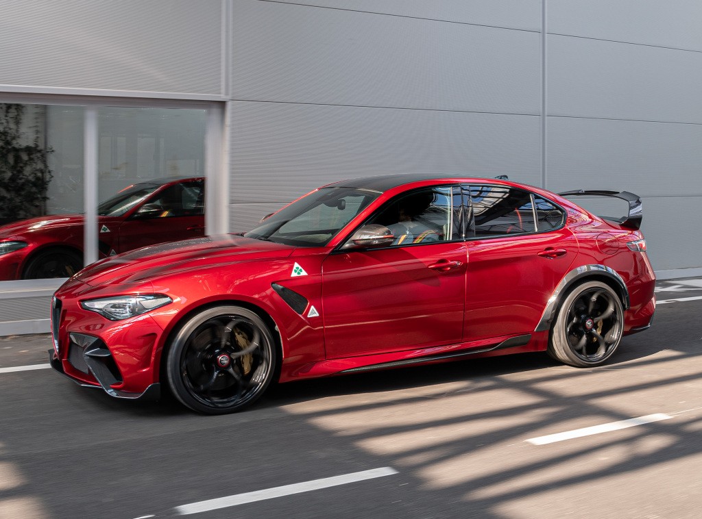 Alfa Romeo Giulia Gta photo 14