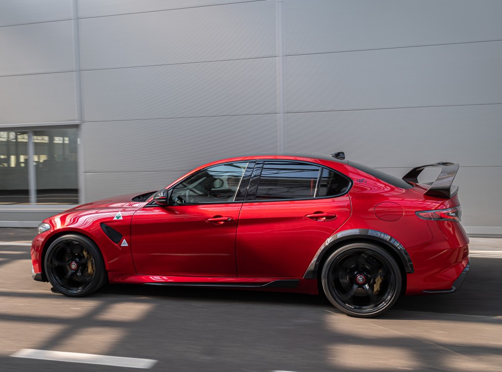 Alfa Romeo Giulia Gta photo 16