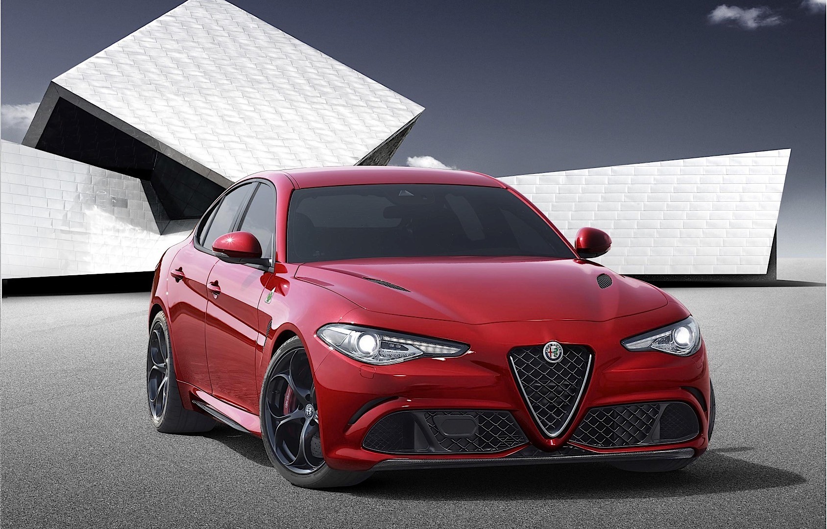 Alfa Romeo Giulia Quadrifoglio photo 2