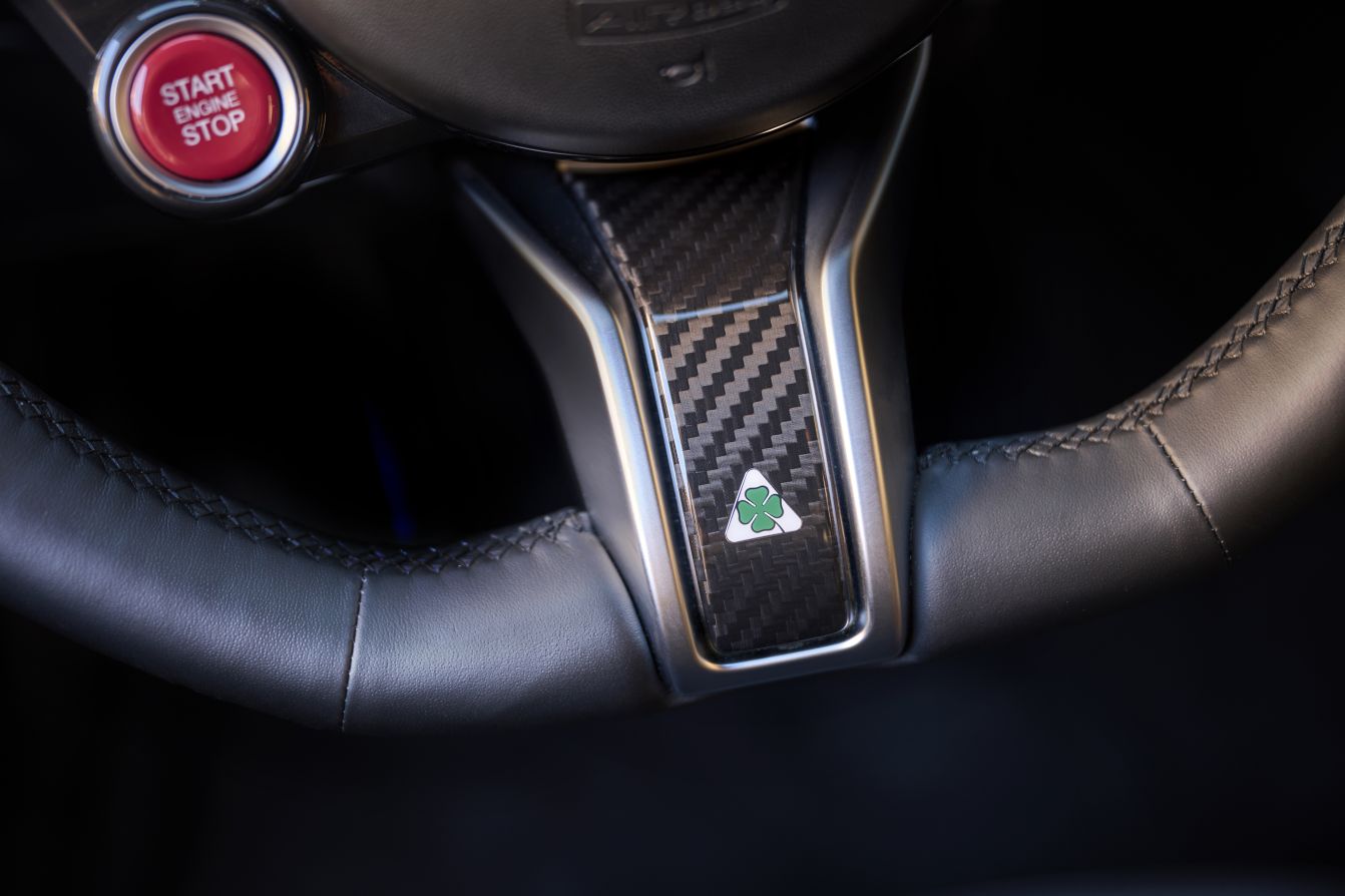 Alfa Romeo Giulia Quadrifoglio photo 56