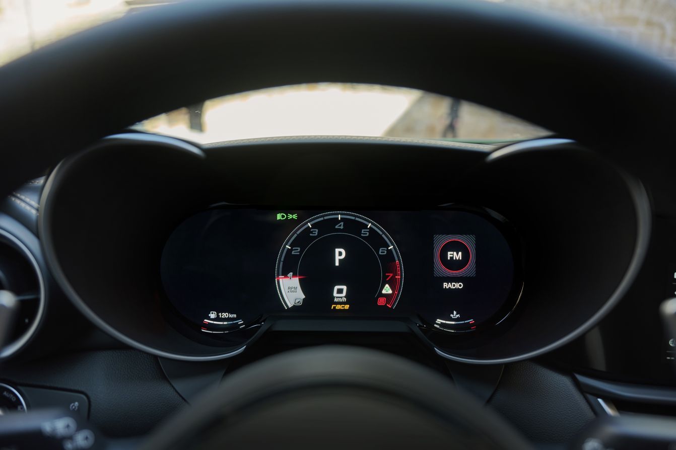 Alfa Romeo Giulia Quadrifoglio photo 57