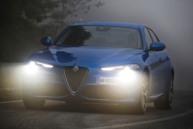 Alfa Romeo Giulia Veloce Foto 23
