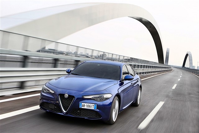 Alfa Romeo Giulia foto 11