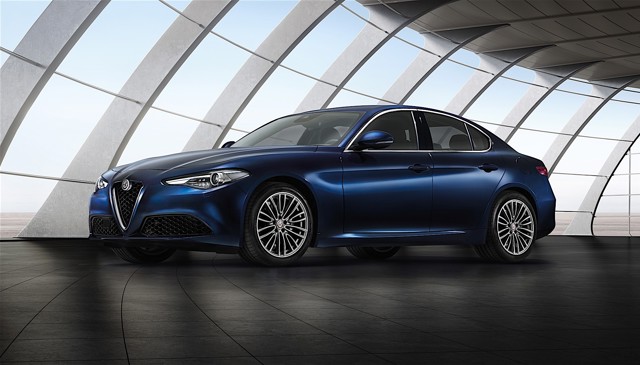 Alfa Romeo Giulia foto 13