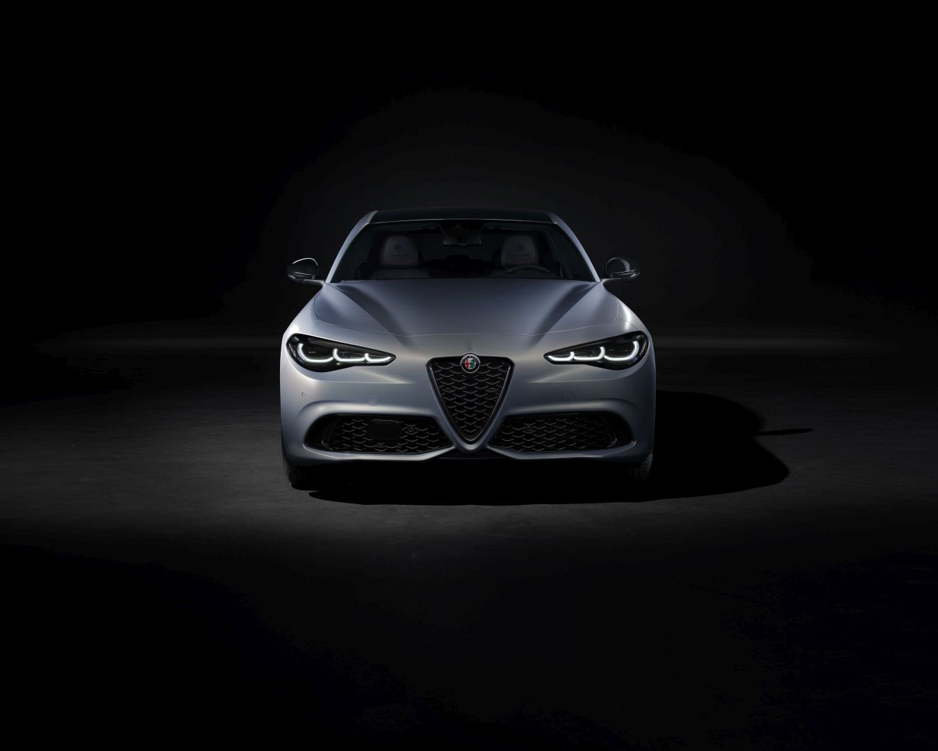 Alfa Romeo Giulia photo 17