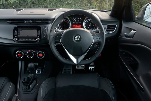 Alfa Romeo Giulietta Quadrifoglio Verde photo 69