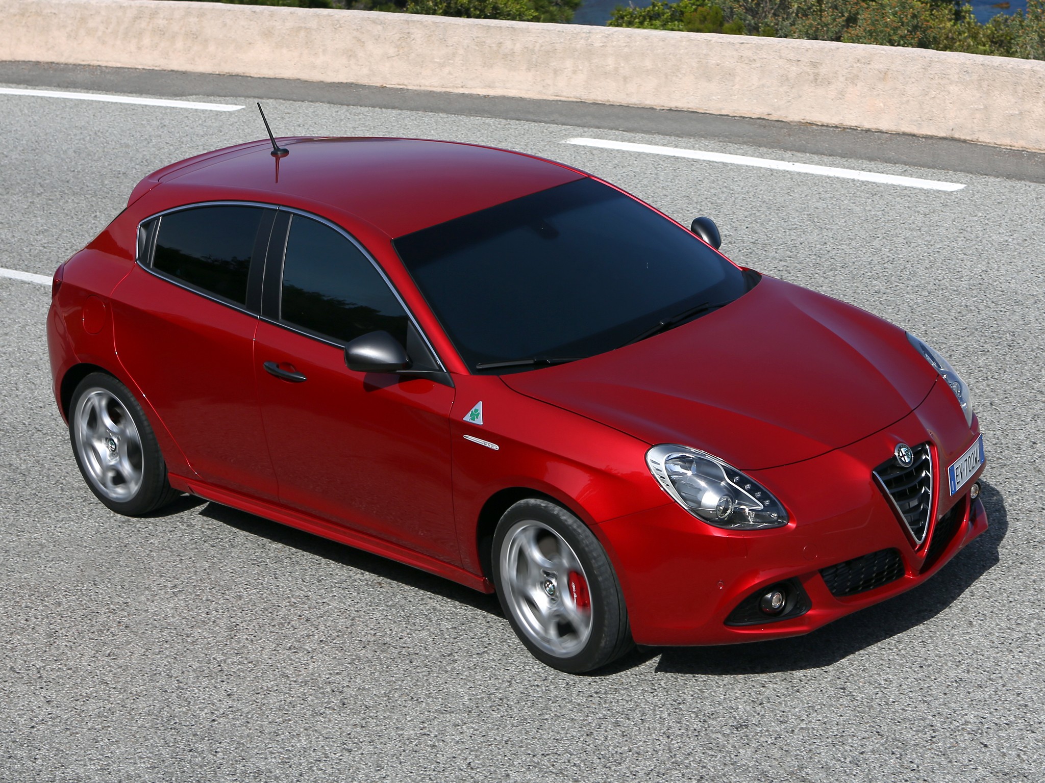Alfa Romeo Giulietta Quadrifoglio Verde photo 13