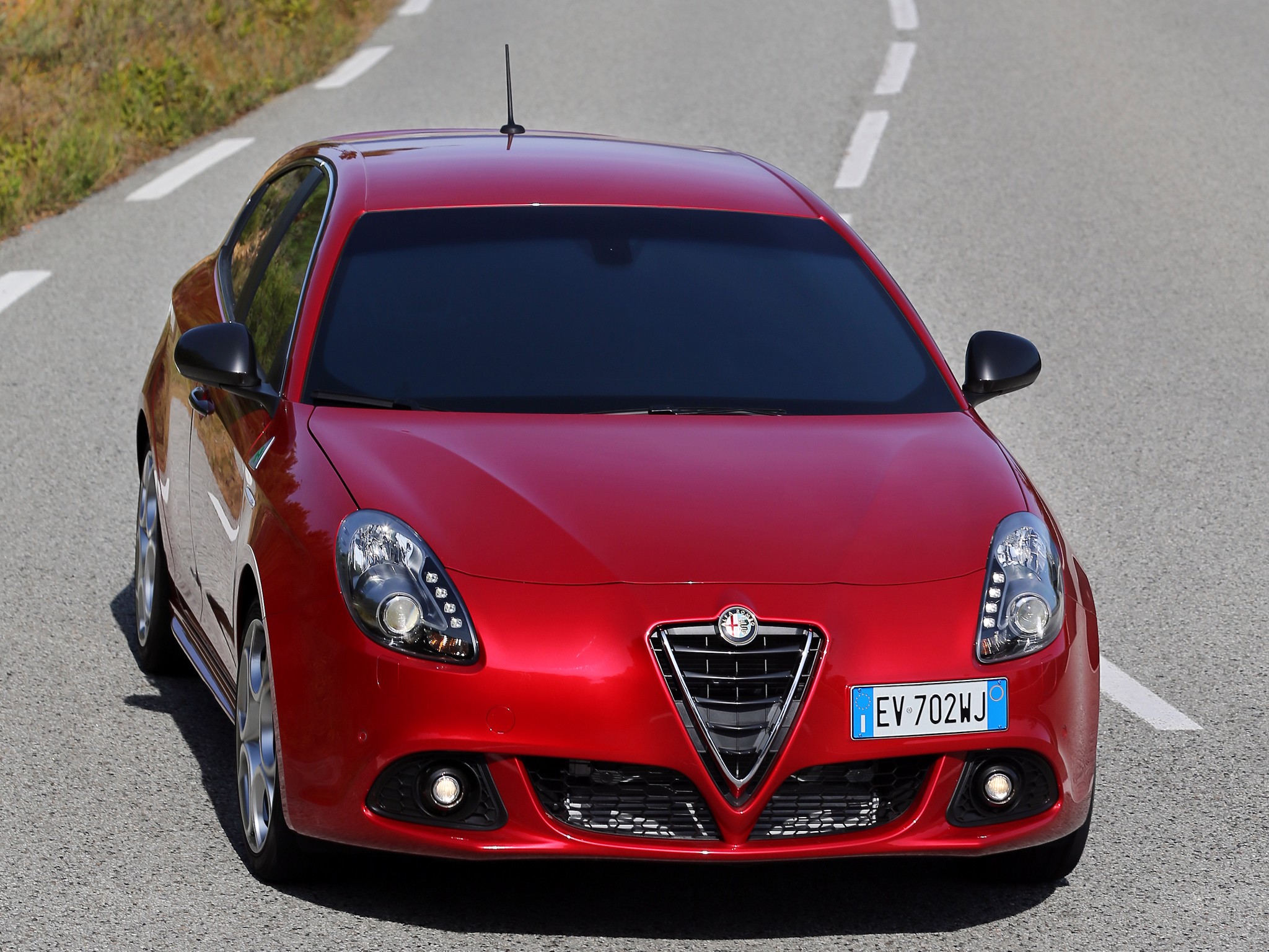 Alfa Romeo Giulietta Quadrifoglio Verde photo 16