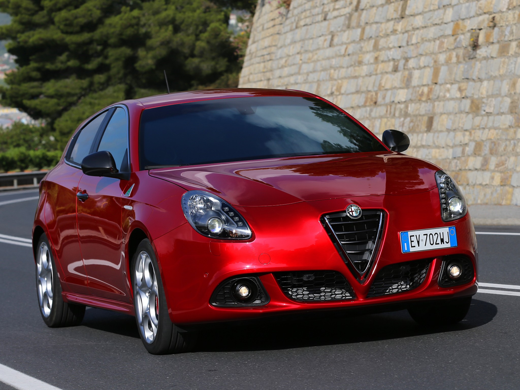 Alfa Romeo Giulietta Quadrifoglio Verde photo 18