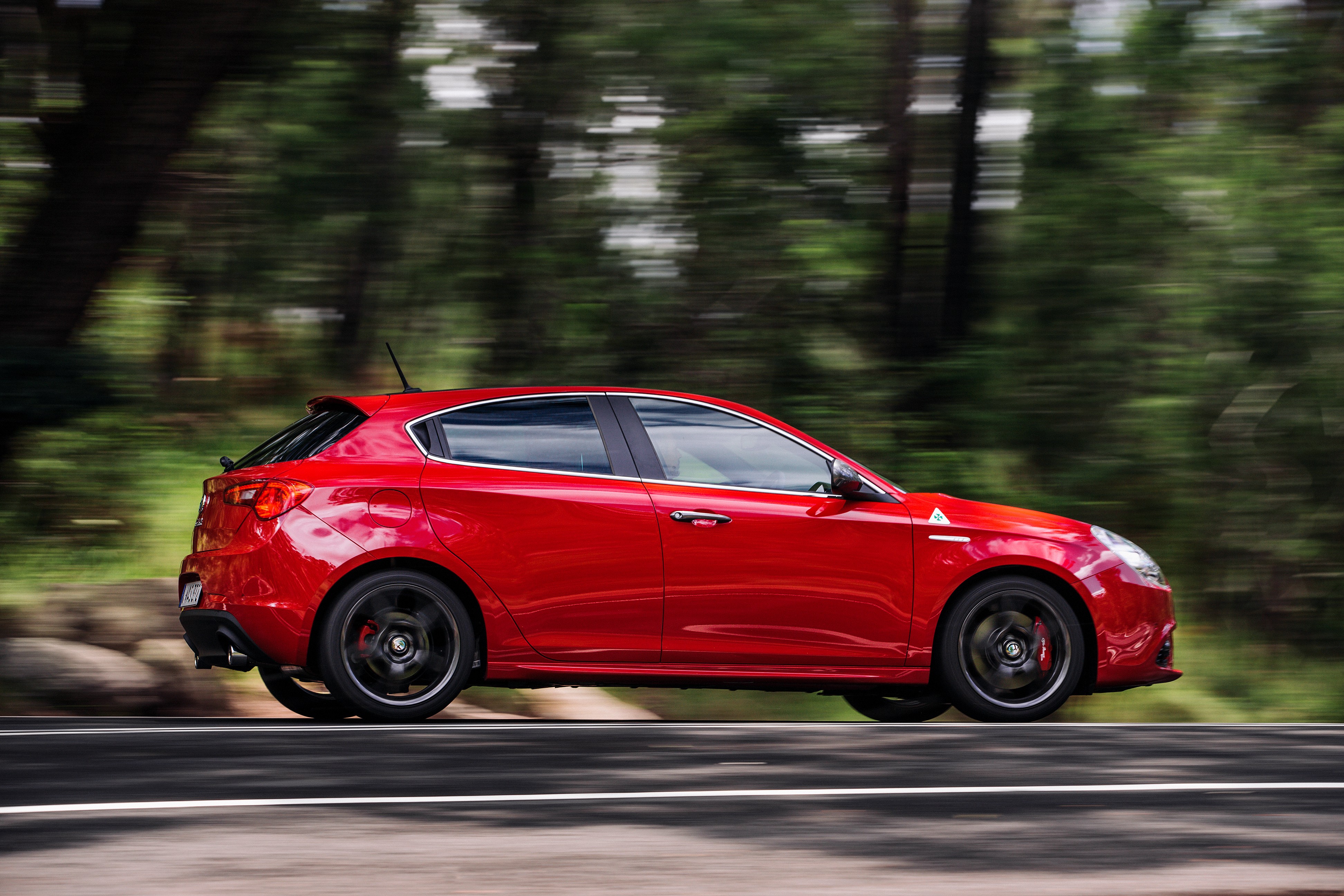Alfa Romeo Giulietta Quadrifoglio Verde photo 27