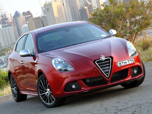 Alfa Romeo Giulietta Quadrifoglio Verde photo 51