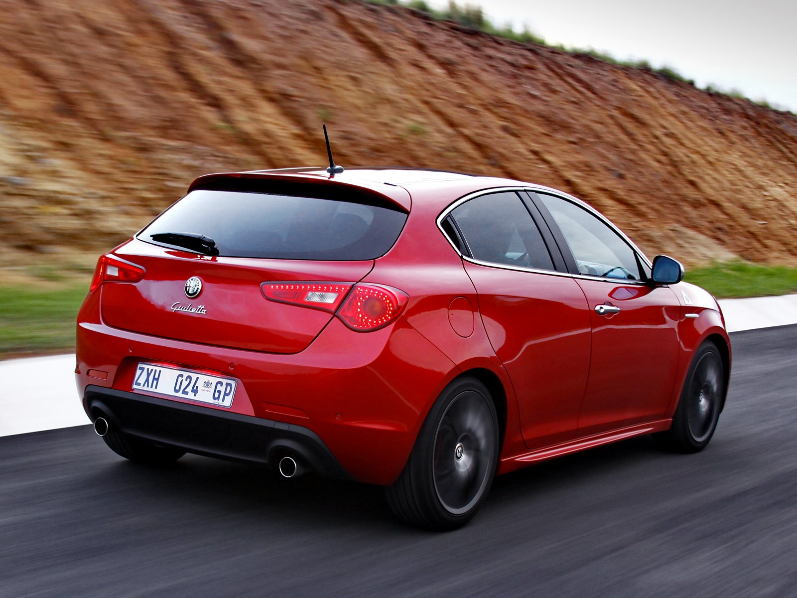 Alfa Romeo Giulietta Quadrifoglio Verde photo 56
