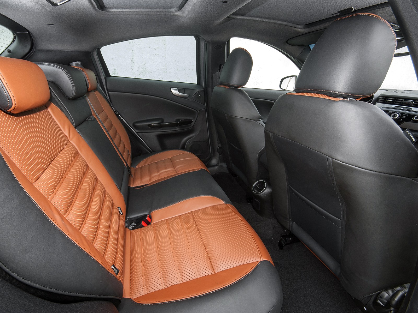 Alfa Romeo Giulietta photo 49