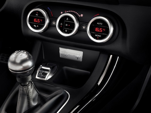 Alfa Romeo Giulietta photo 54