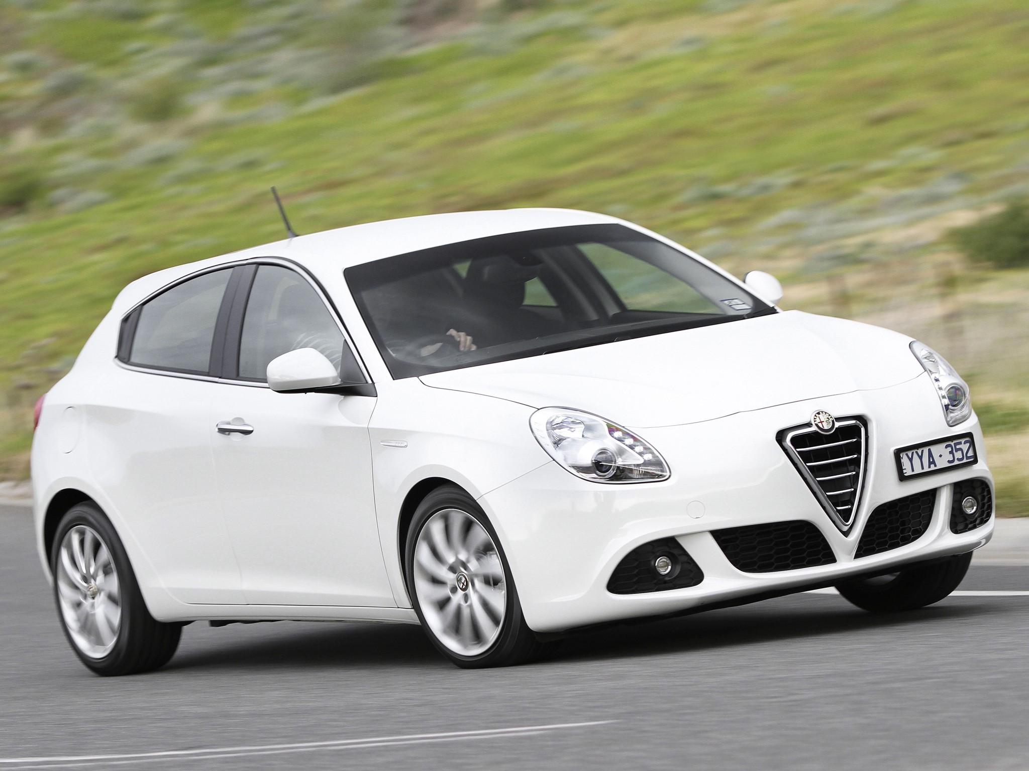 Alfa Romeo Giulietta photo 32