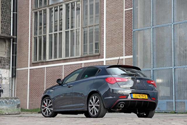 Alfa Romeo Giulietta photo 10