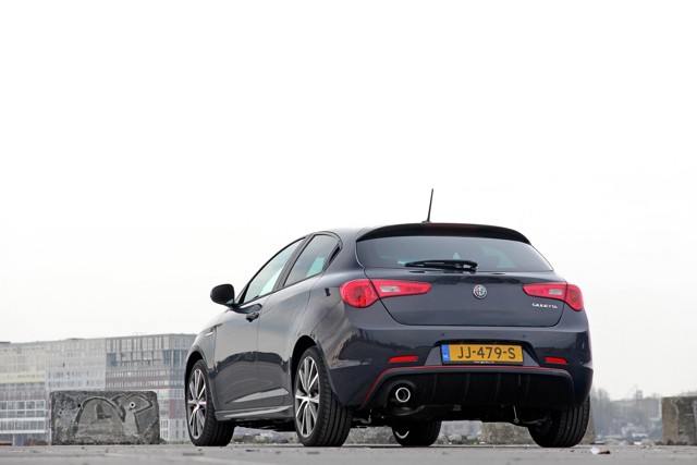 Alfa Romeo Giulietta photo 18