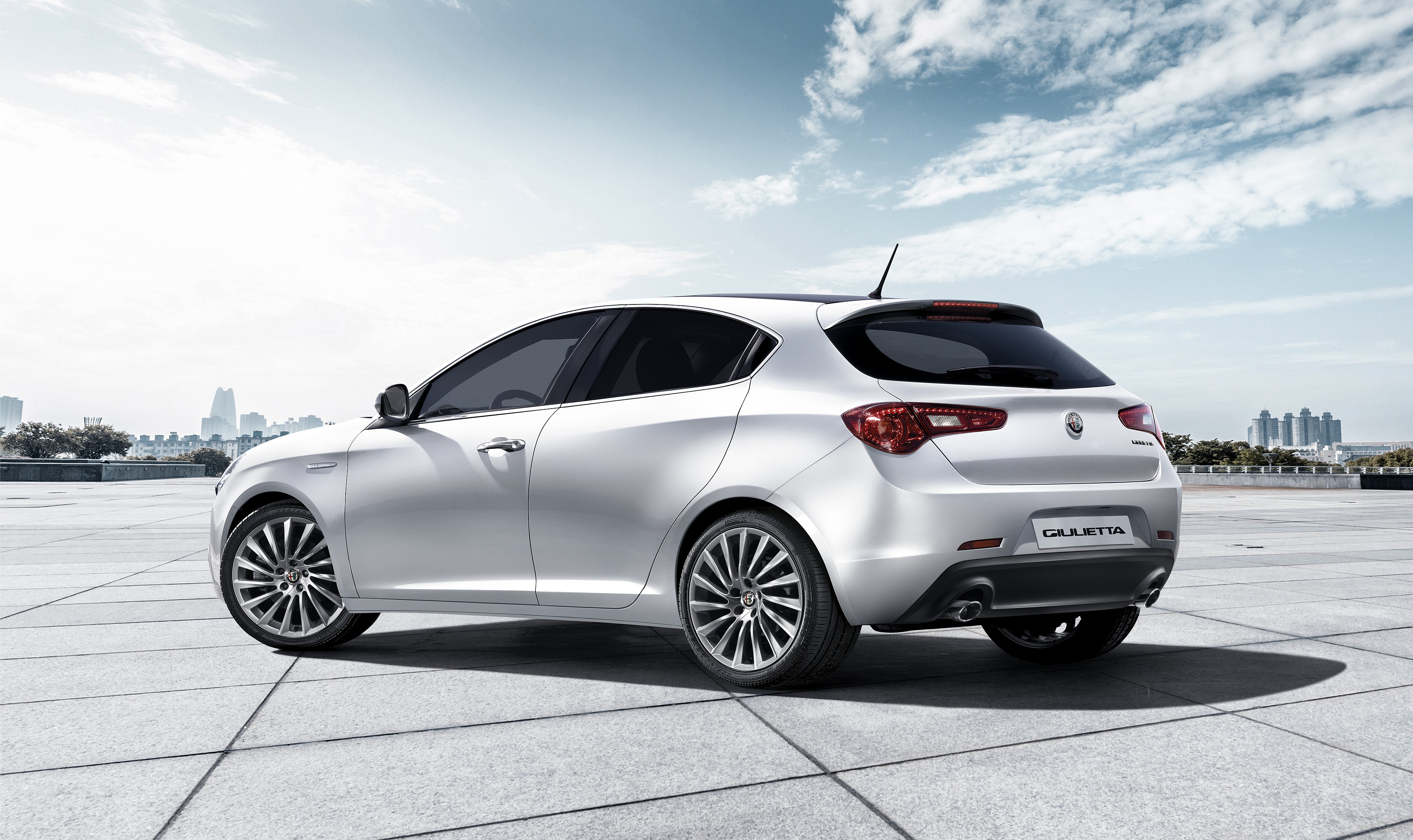 Alfa Romeo Giulietta photo 20