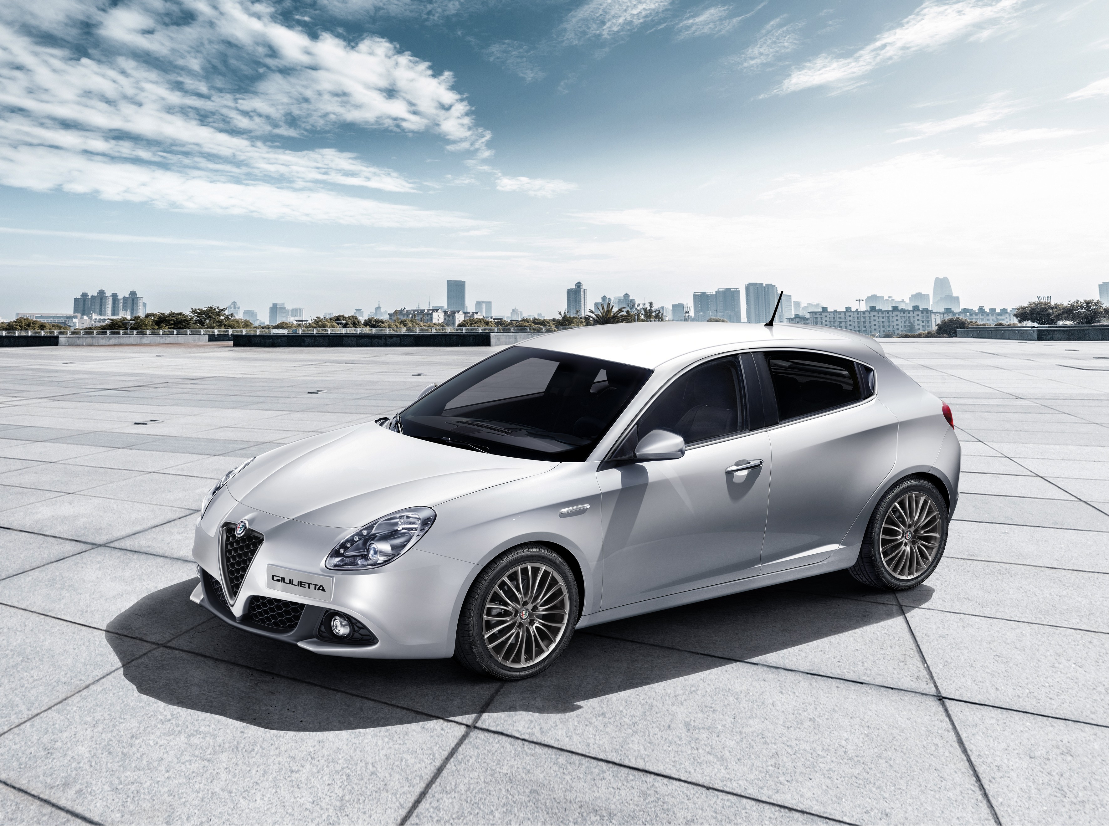Alfa Romeo Giulietta photo 21