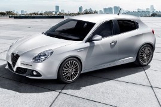 Alfa Romeo Giulietta photo 1