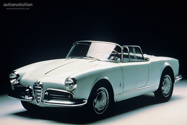 Alfa Romeo Giulietta photo 1