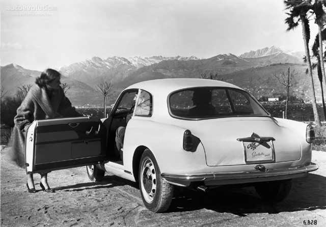 Alfa Romeo Giulietta photo 6