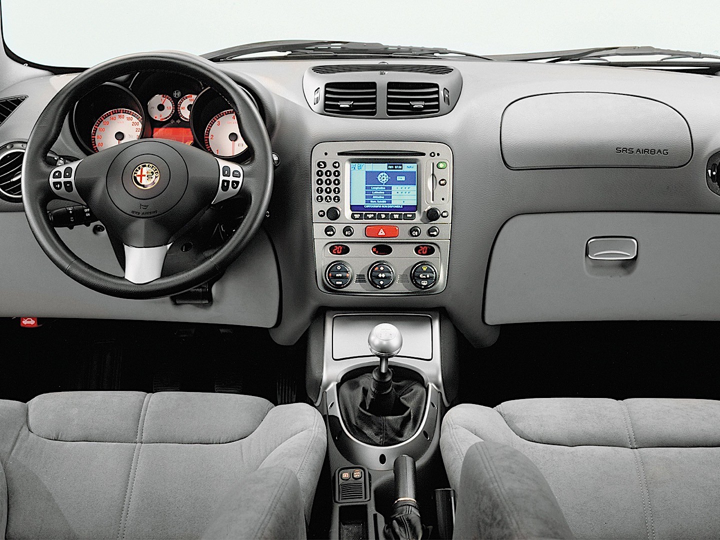 Alfa Romeo Gt photo 38