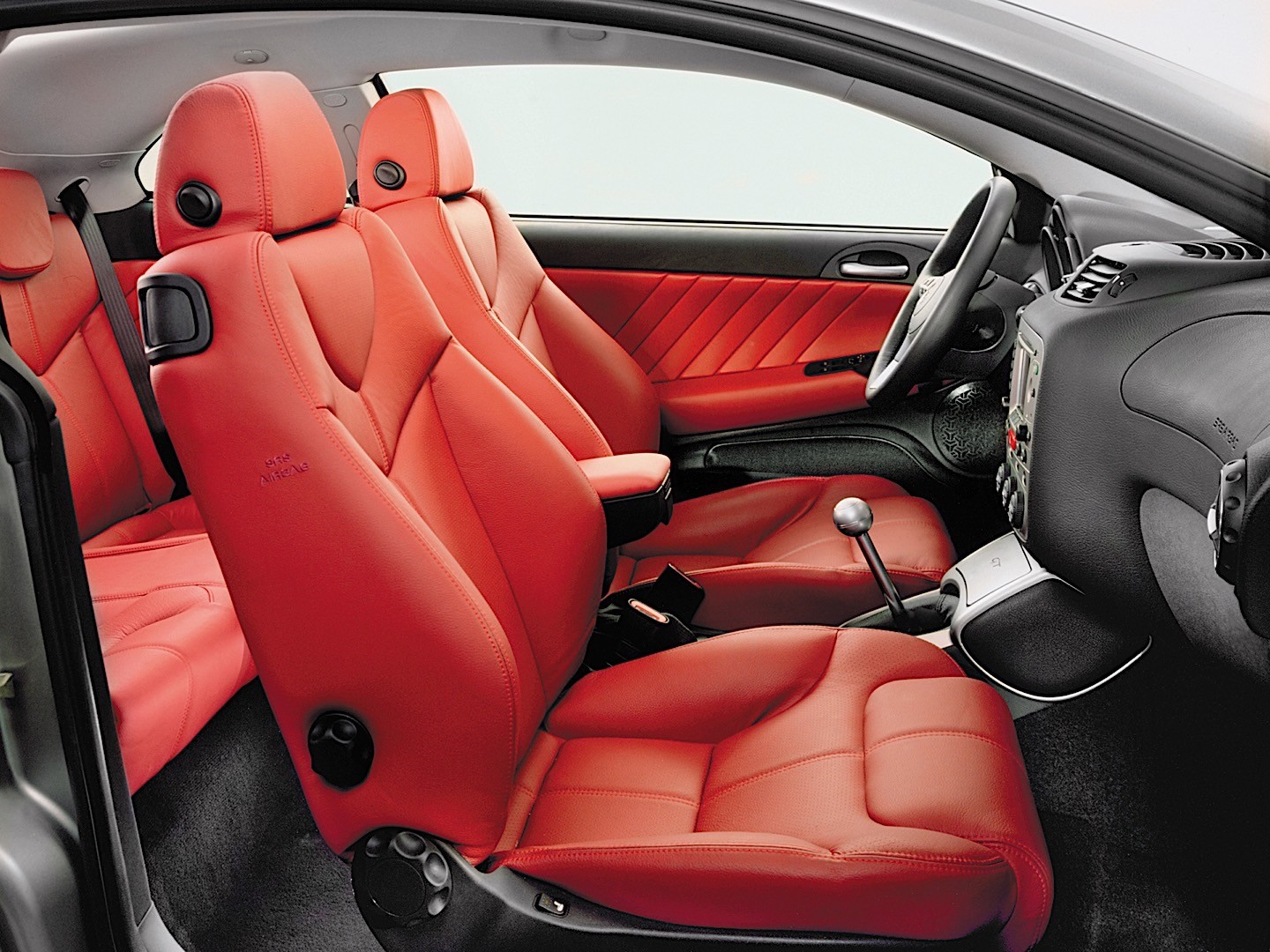 Alfa Romeo Gt photo 39