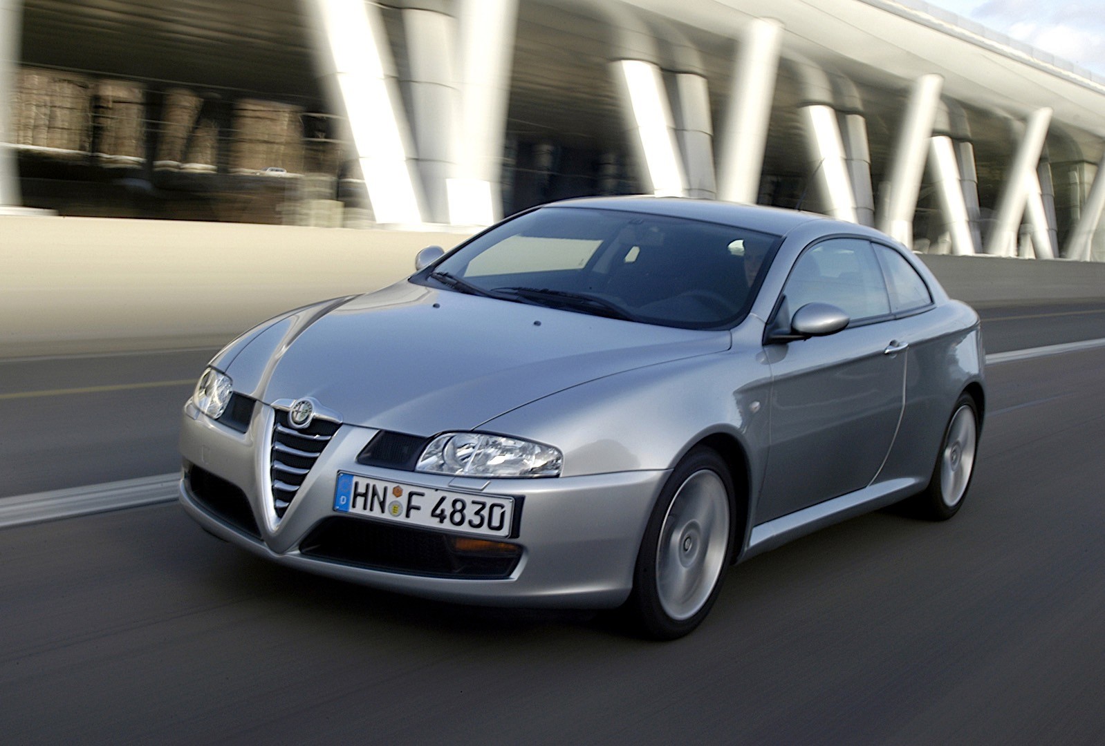 Alfa Romeo Gt photo 7