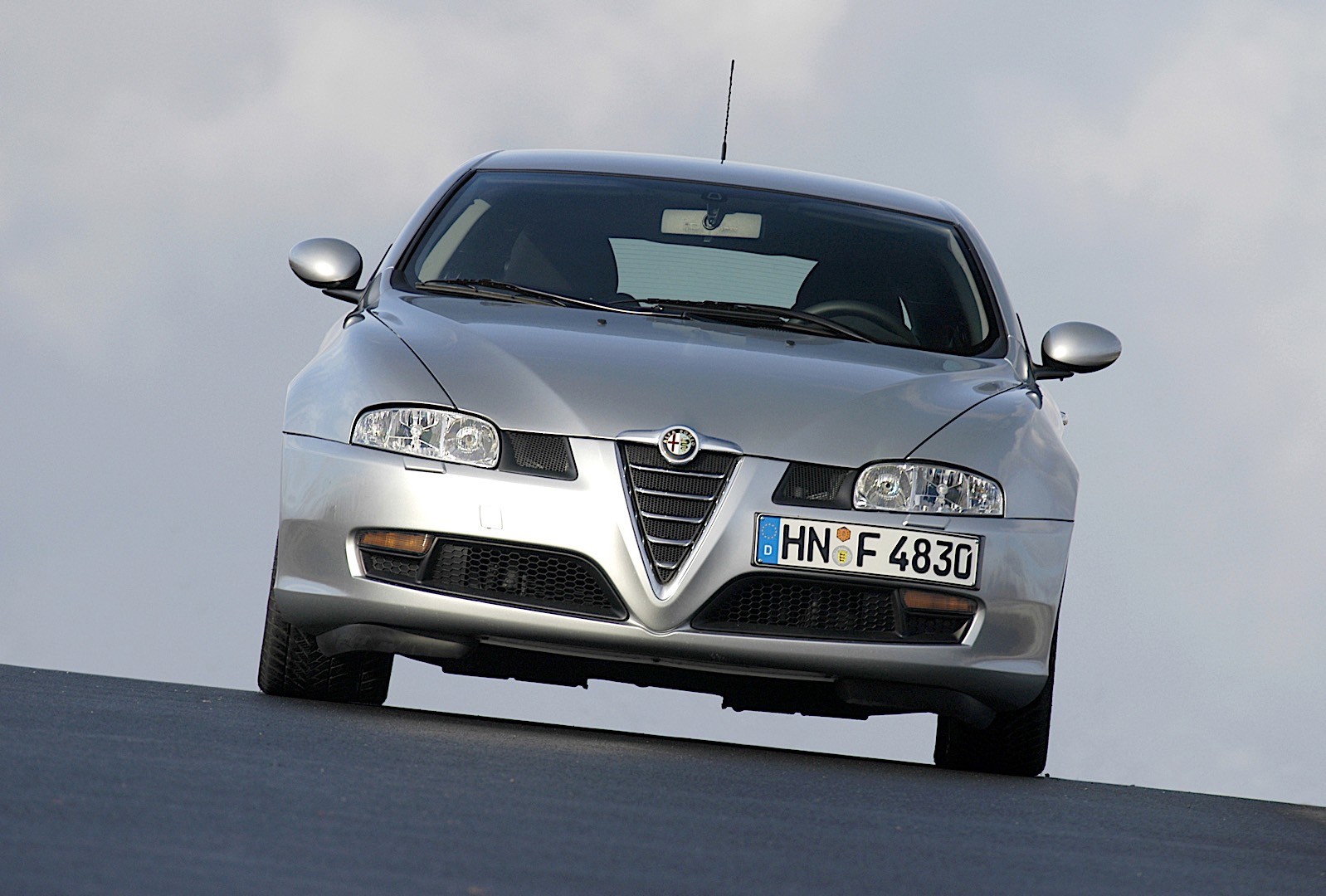 Alfa Romeo Gt photo 9