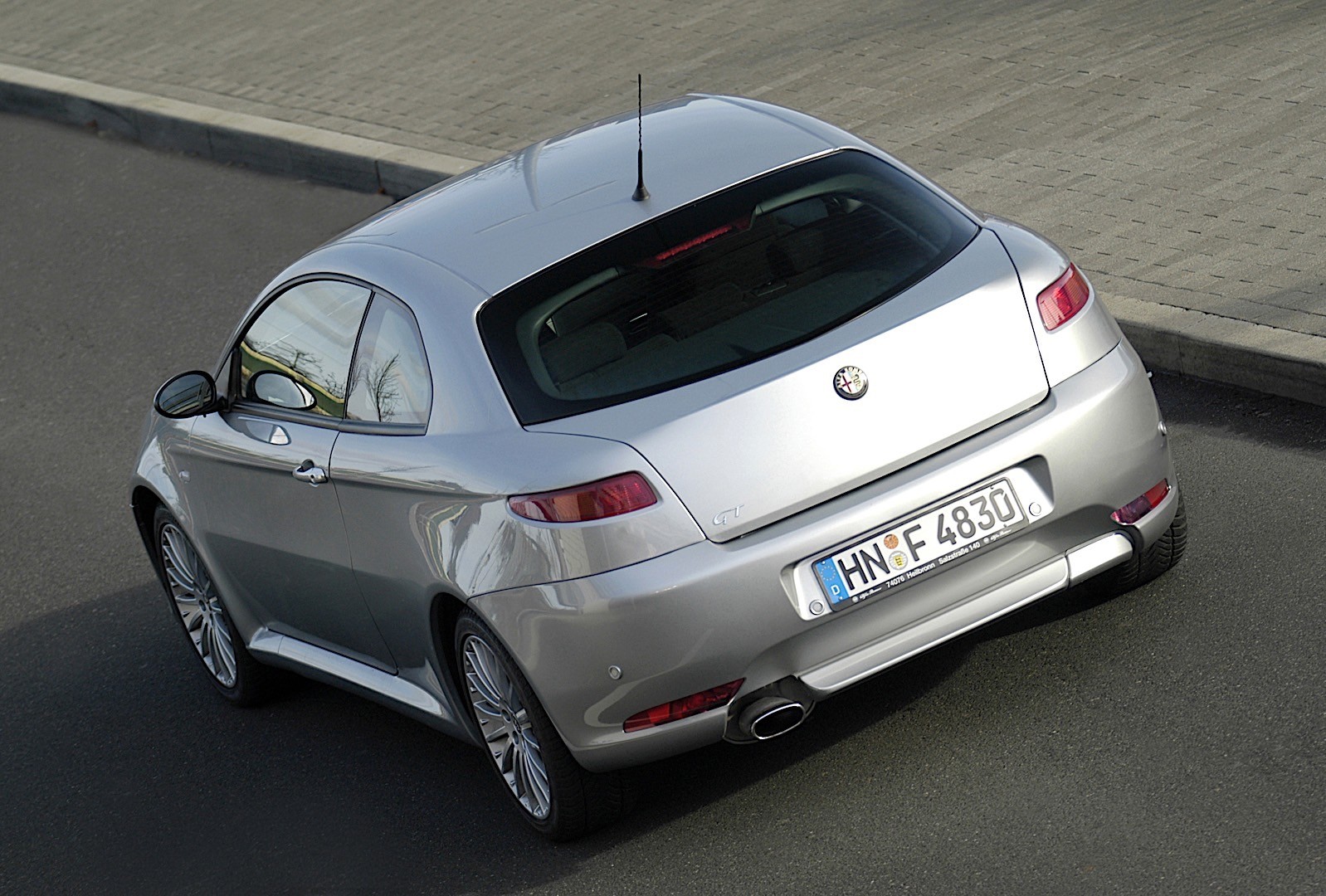 Alfa Romeo Gt photo 14