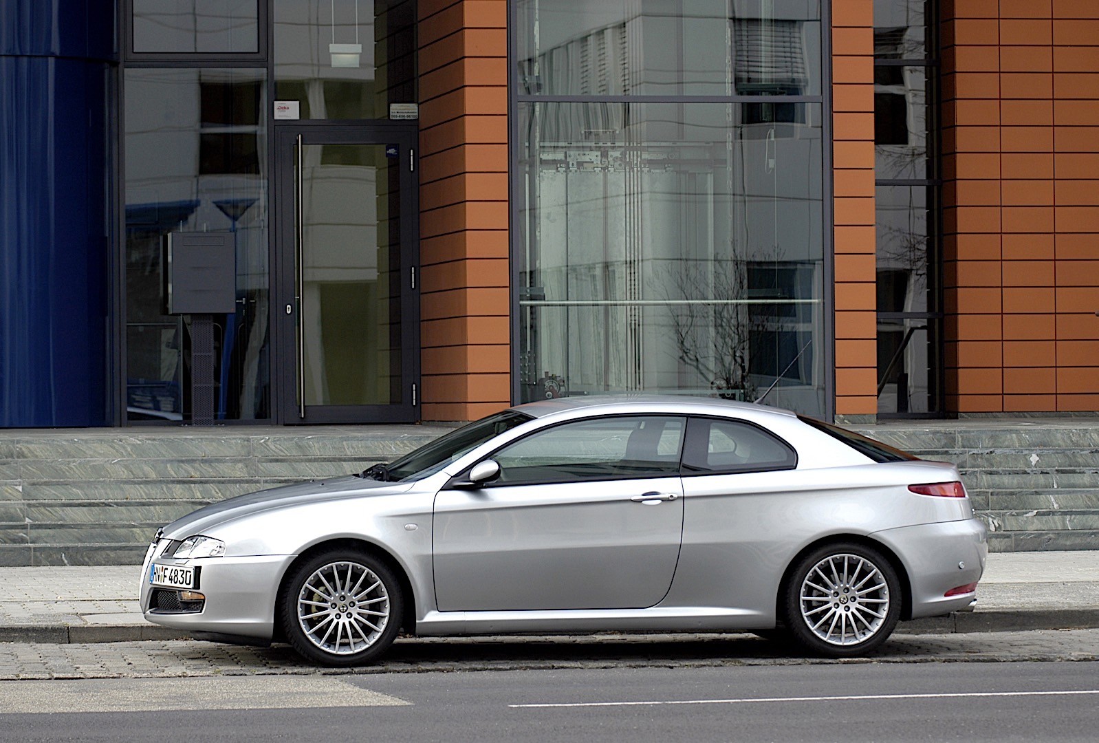 Alfa Romeo Gt photo 15