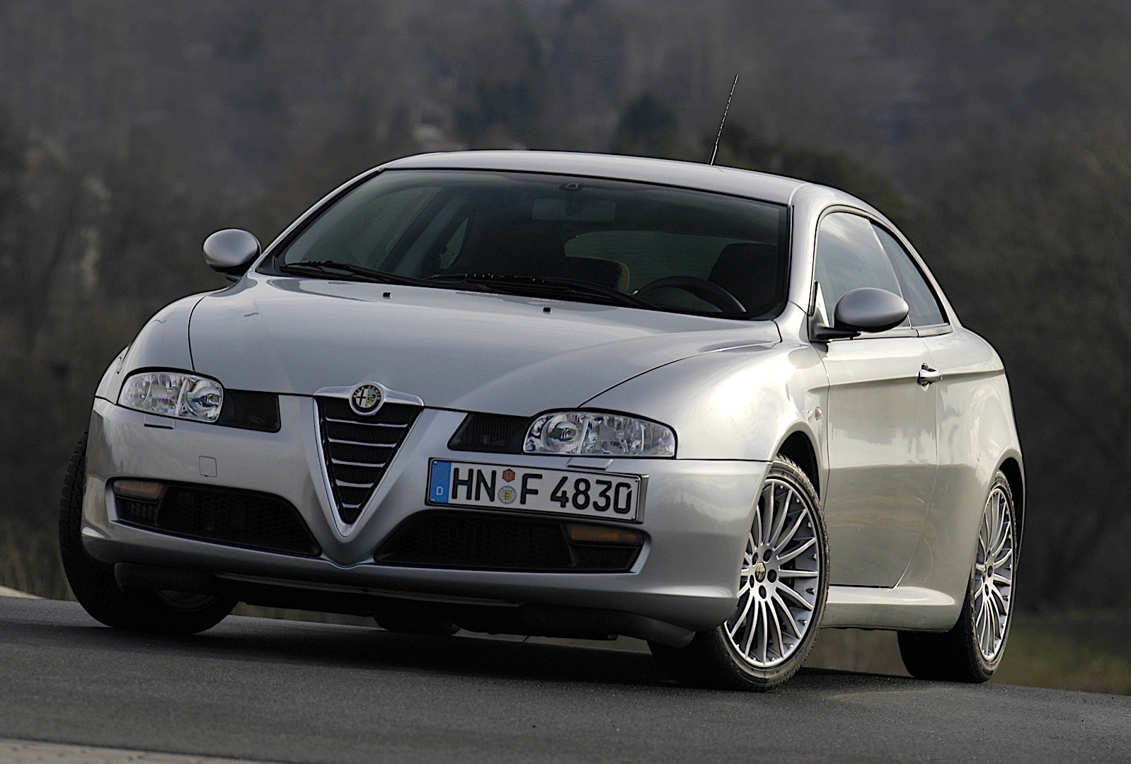 Alfa Romeo Gt photo 21