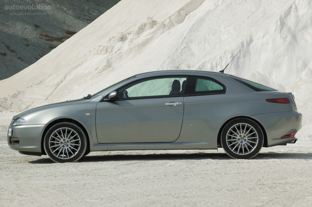 Alfa Romeo Gt foto 2