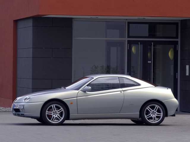 Alfa Romeo Gtv photo 8