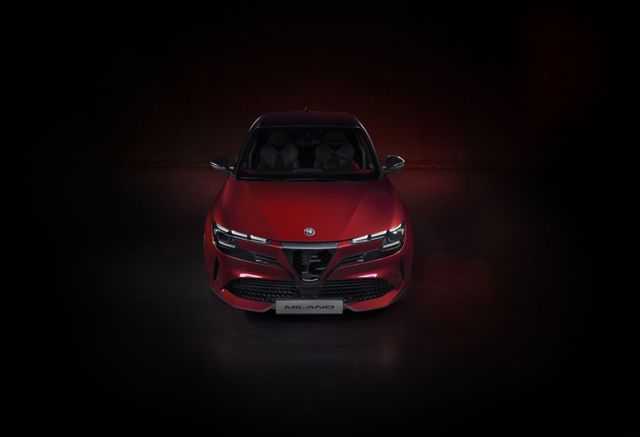 Alfa Romeo Junior photo 2