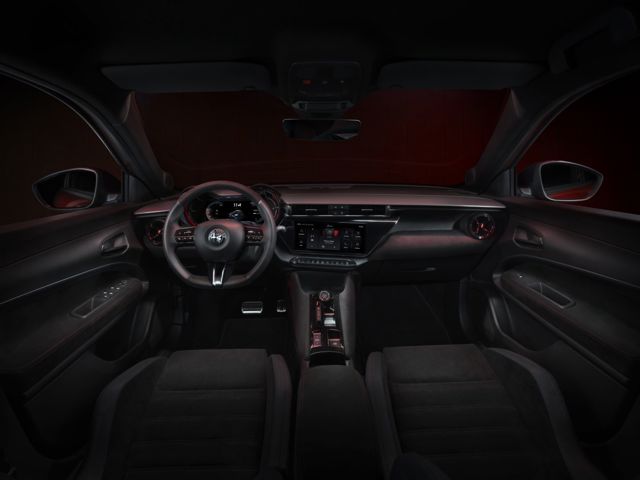 Alfa Romeo Junior photo 26
