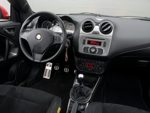 Alfa Romeo Mito Quadrifoglio Verde photo 62