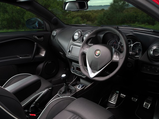 Alfa Romeo Mito Quadrifoglio Verde photo 71