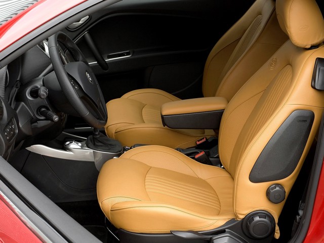 Alfa Romeo Mito Quadrifoglio Verde photo 75