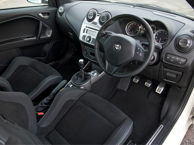 Alfa Romeo Mito Quadrifoglio Verde photo 80