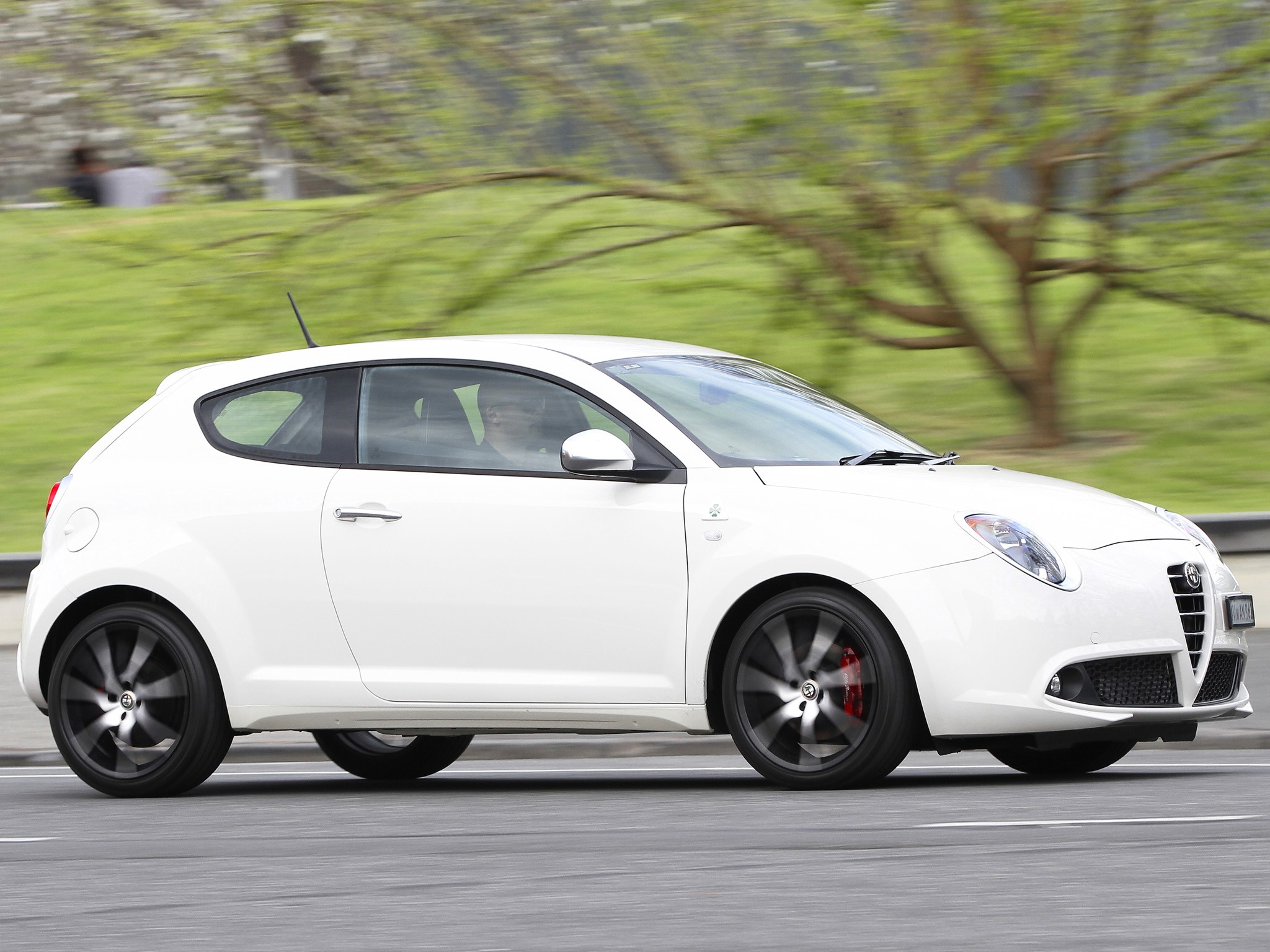 Alfa Romeo Mito Quadrifoglio Verde photo 38