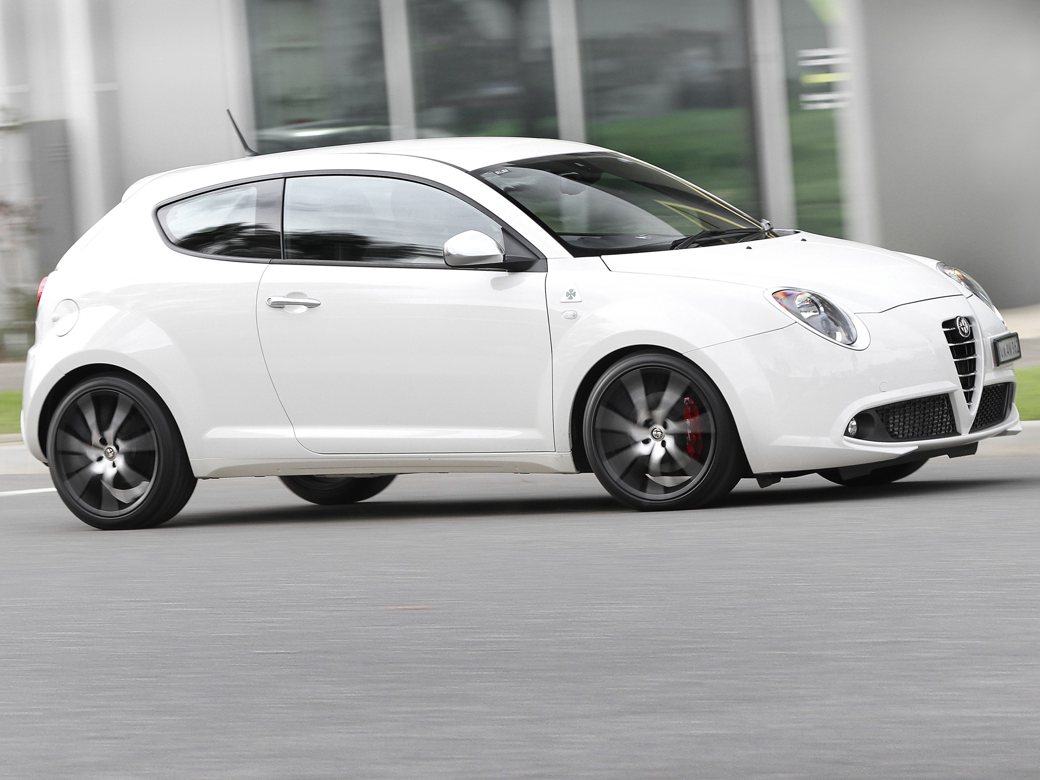 Alfa Romeo Mito Quadrifoglio Verde photo 41