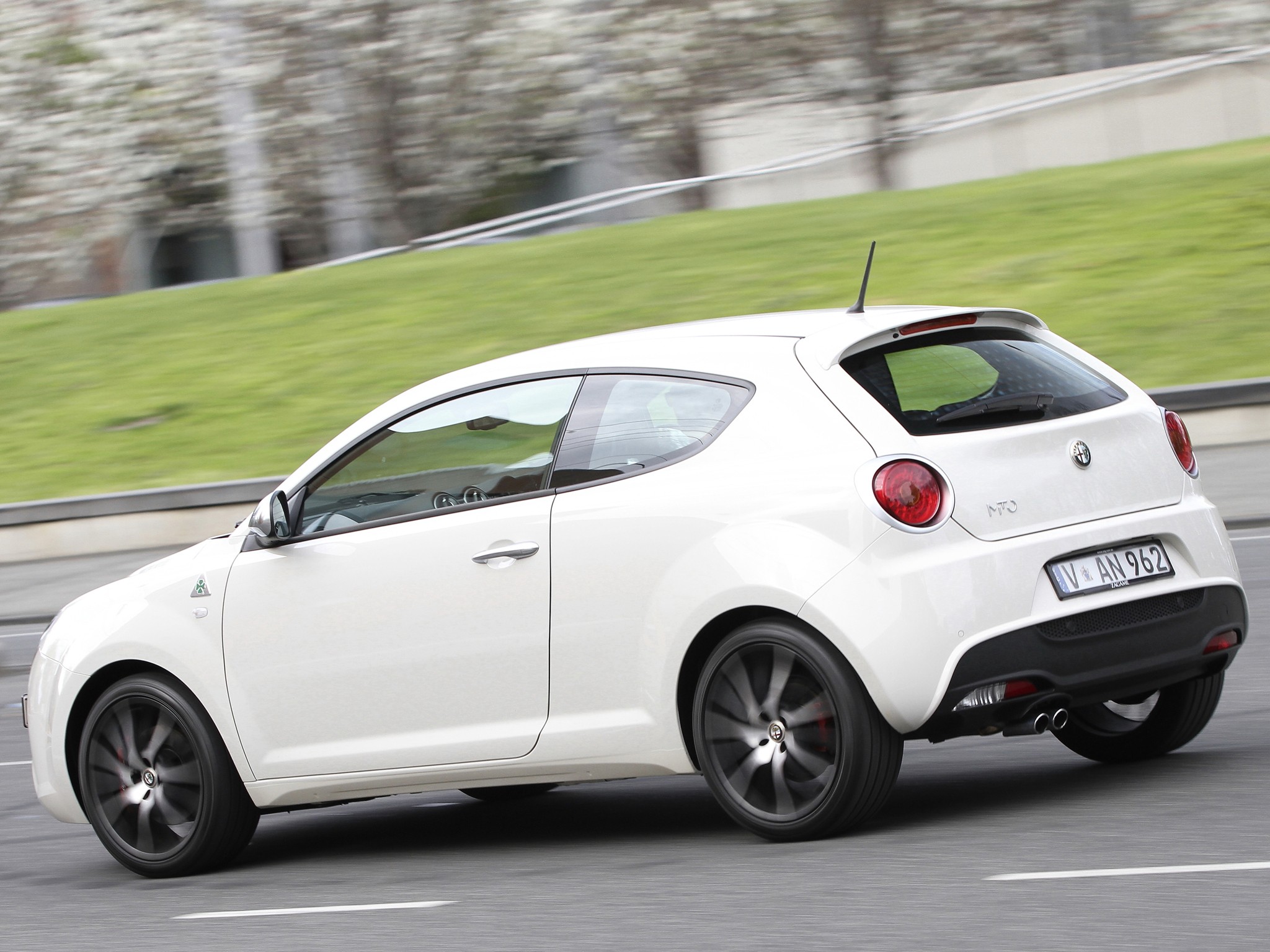 Alfa Romeo Mito Quadrifoglio Verde photo 42
