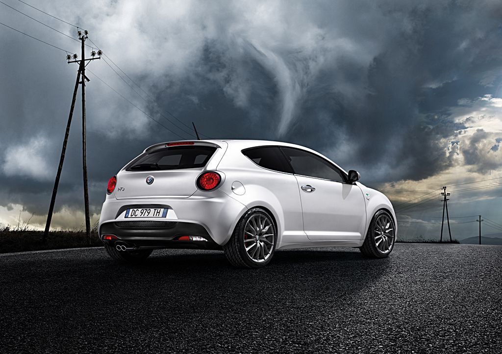Alfa Romeo Mito Quadrifoglio Verde photo 2