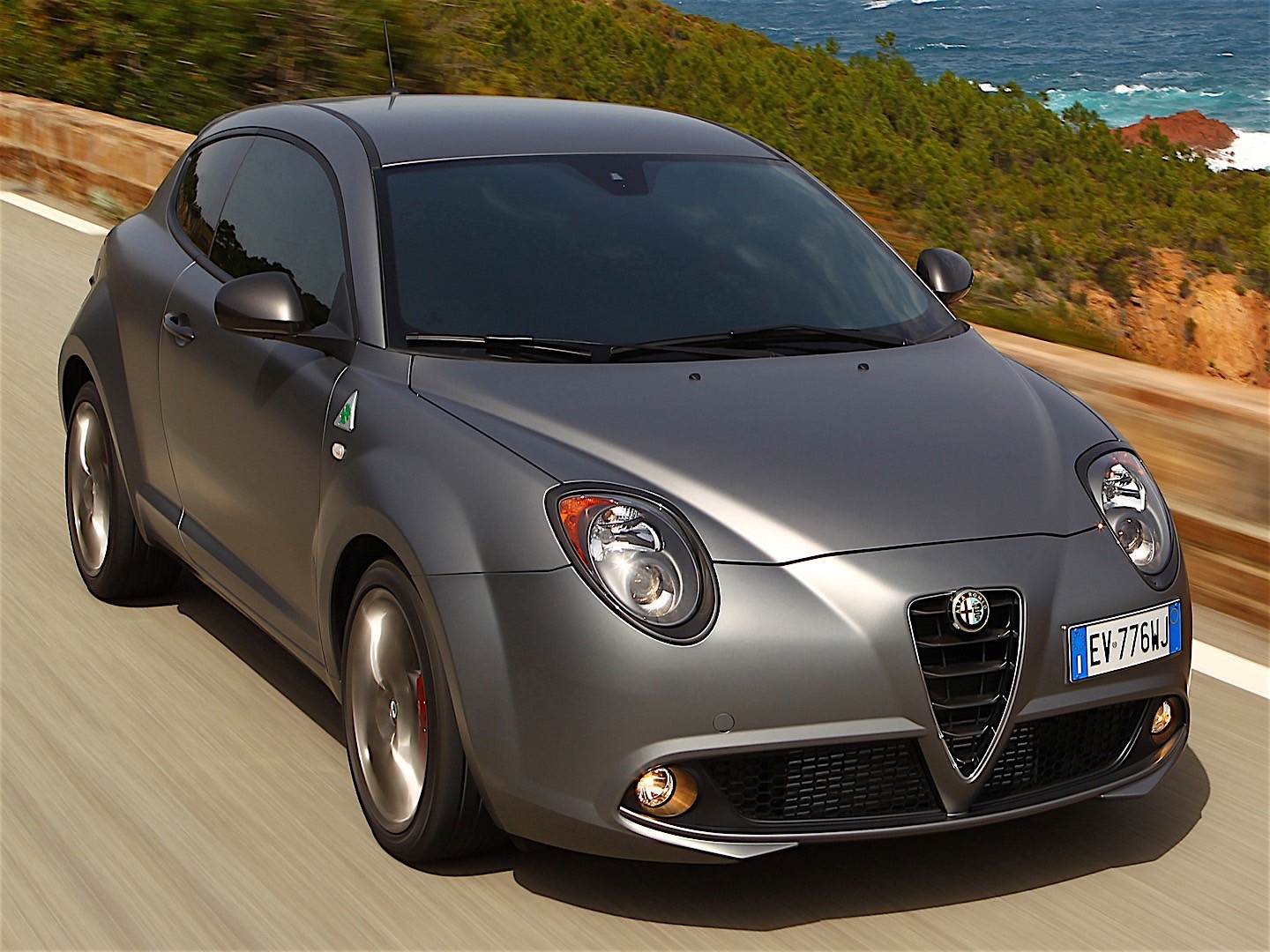 Alfa Romeo Mito Quadrifoglio Verde photo 3