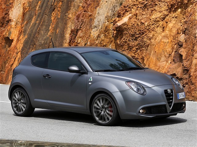 Alfa Romeo Mito Quadrifoglio Verde photo 12
